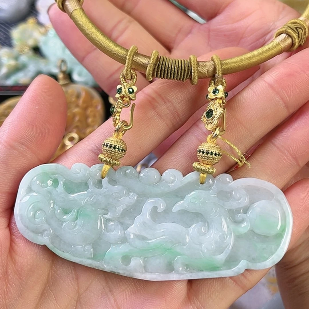 【闪购商品】翡翠颈饰未镶嵌挂件