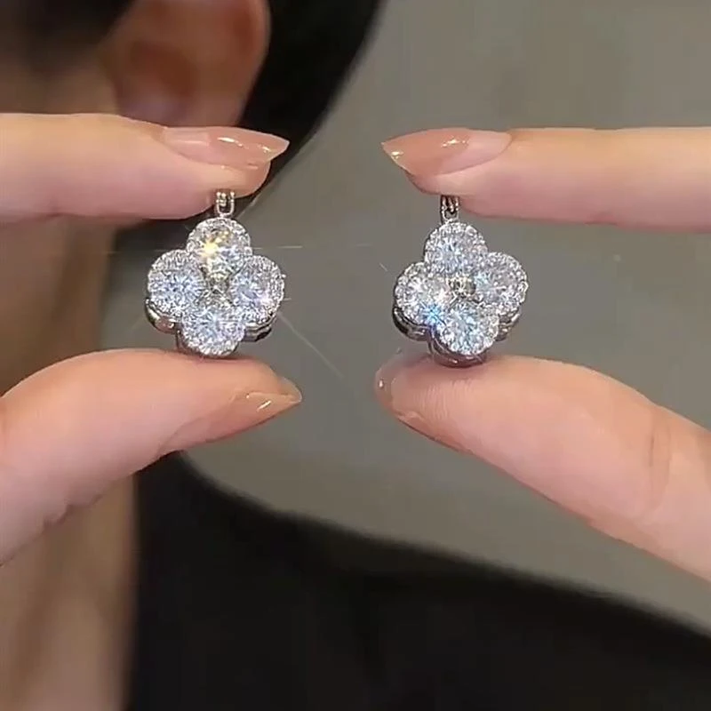 纯铜锆石耳饰 精致微镶锆石幸运花朵耳环耳扣女轻奢简约风耳饰