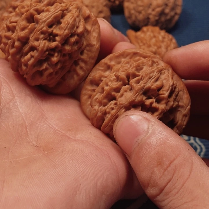 桃核吊坠全品楼王45