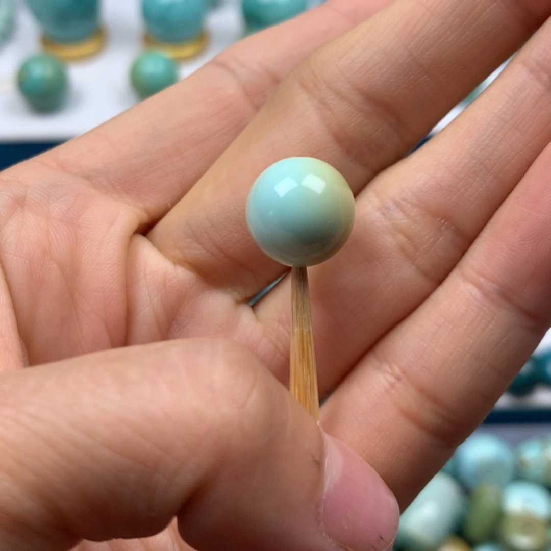 【闪购商品】未镶嵌绿松石珠宝奇石小**?