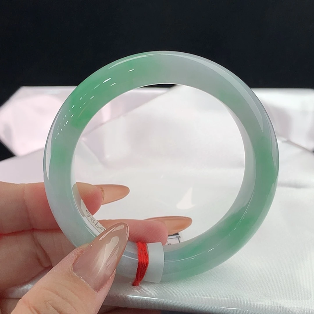【闪购商品】未镶嵌手镯翡翠56/57