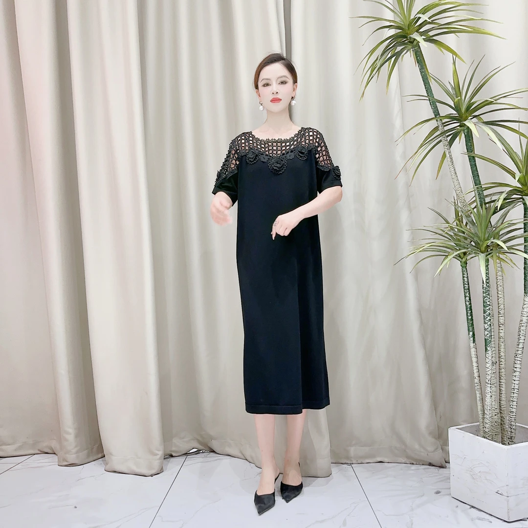 9636黑色镂空针织连衣裙收腰显瘦设计师优雅时尚气质复古夏季