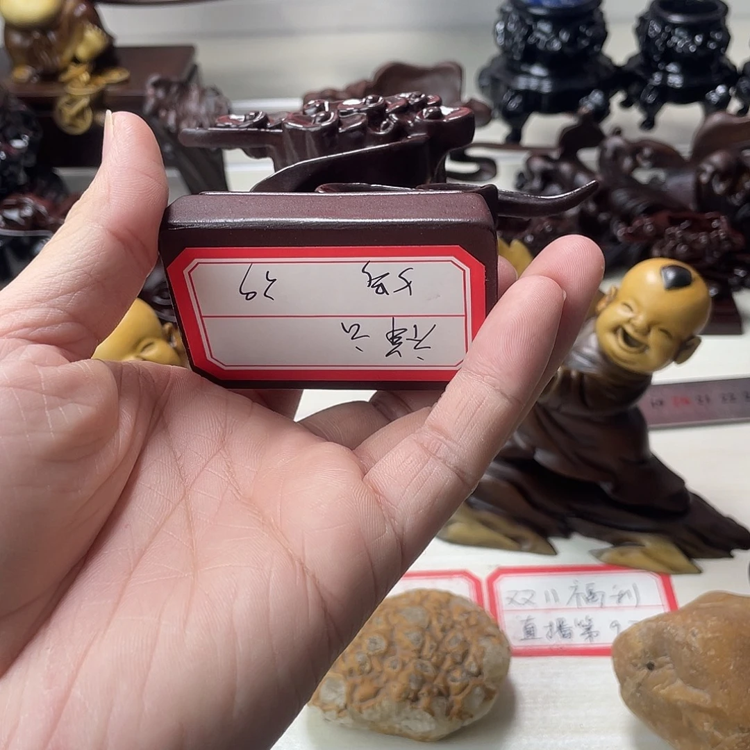 树脂制品底座设计