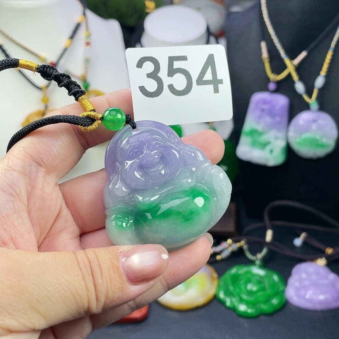 翡翠未镶嵌吊坠(赠链)