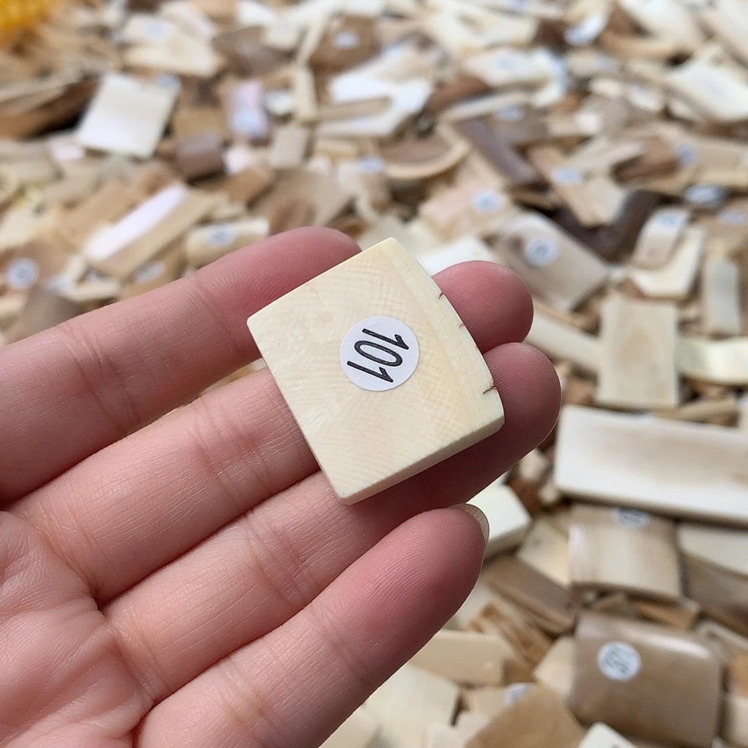 泥塑不打孔联系客服