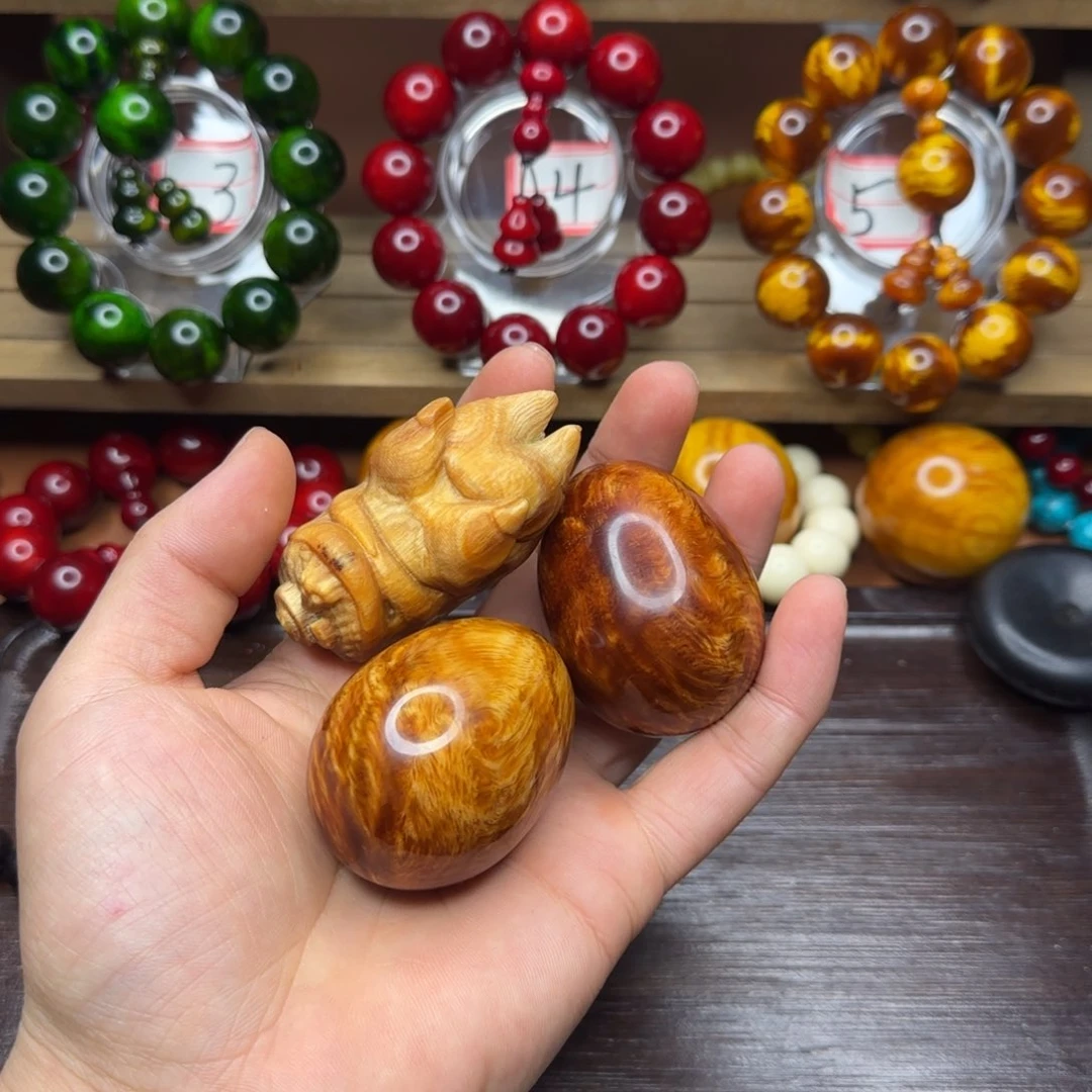 北沉香琥珀木手球蛋