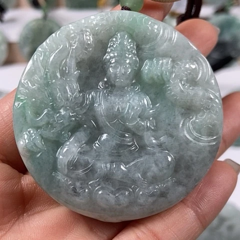 翡翠颈饰未镶嵌山水玉龙观音两面工福利洒乌鸡料福利翡翠