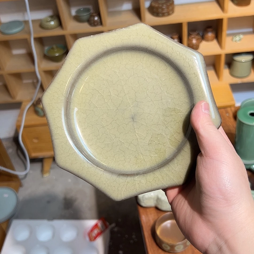 青瓷茶器青瓷茶器微瑕