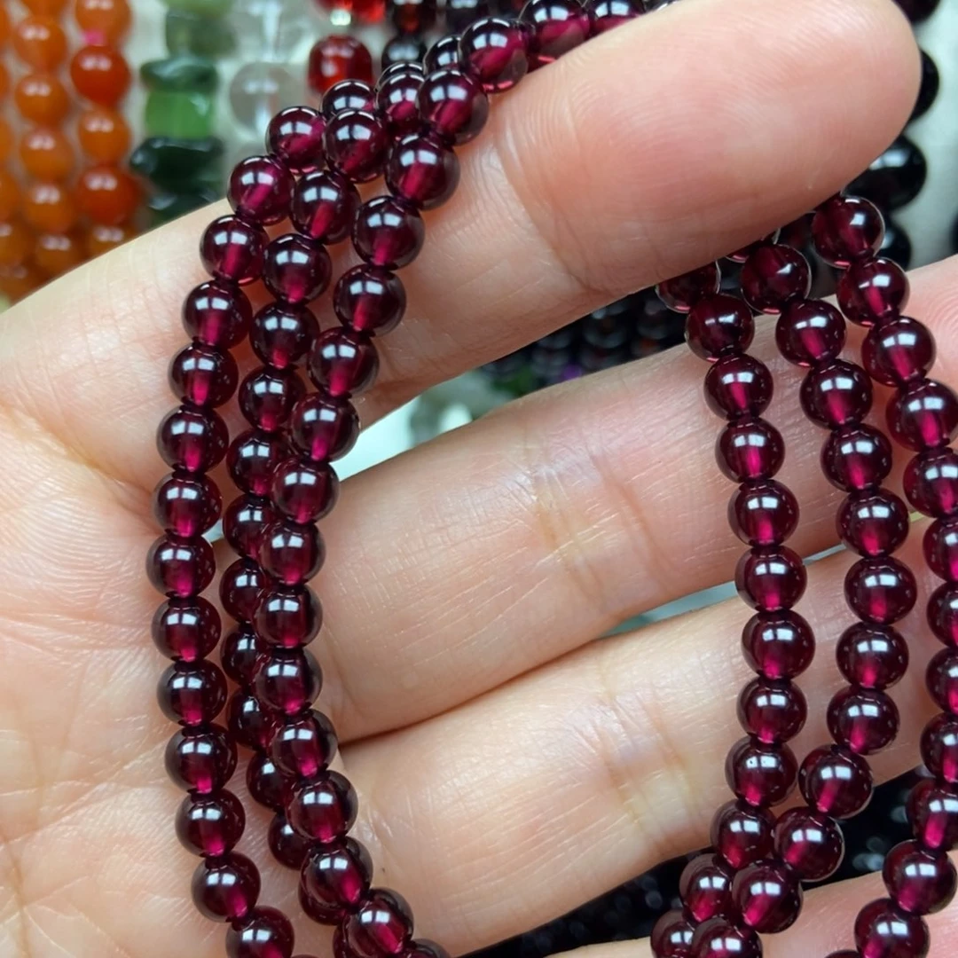 未镶嵌石榴石手链