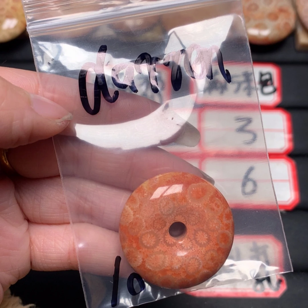 【闪购商品】硅化玉颈饰未镶嵌d****n