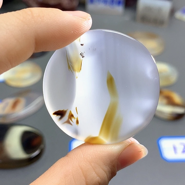 未镶嵌颈饰玛瑙/玉髓