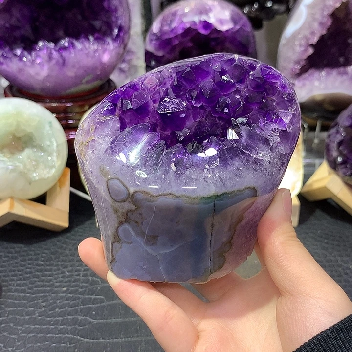 糊***蛋未镶嵌珠宝半成品紫晶