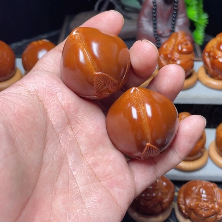 把件橄榄核寿桃3.5手球