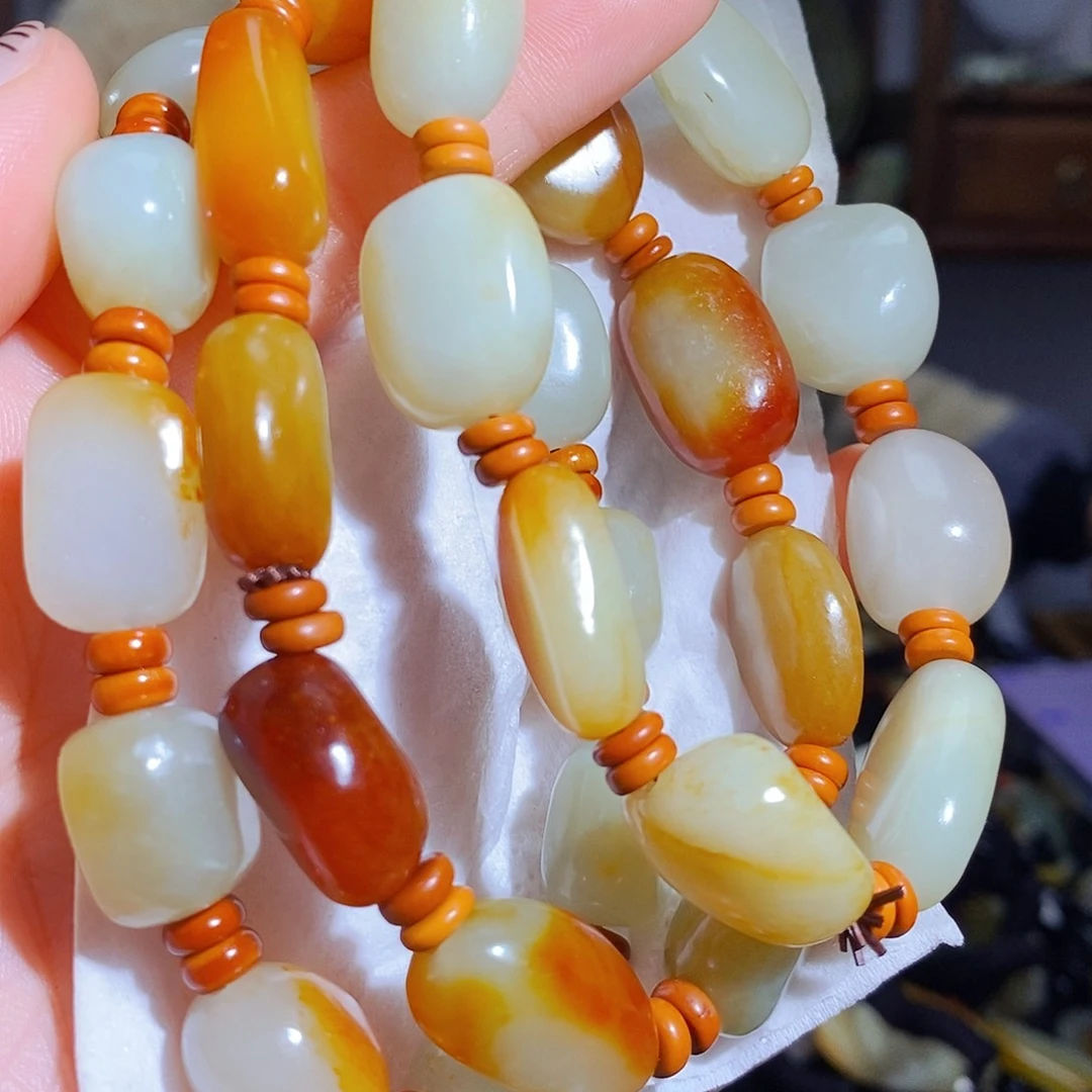 和田玉颈饰未镶嵌