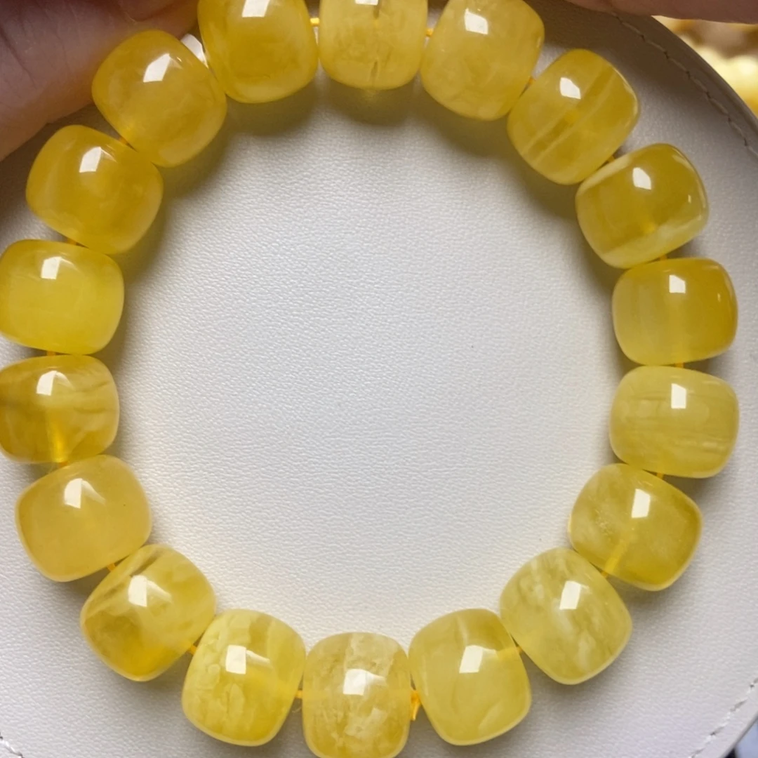 蜜蜡未镶嵌珠宝奇石223