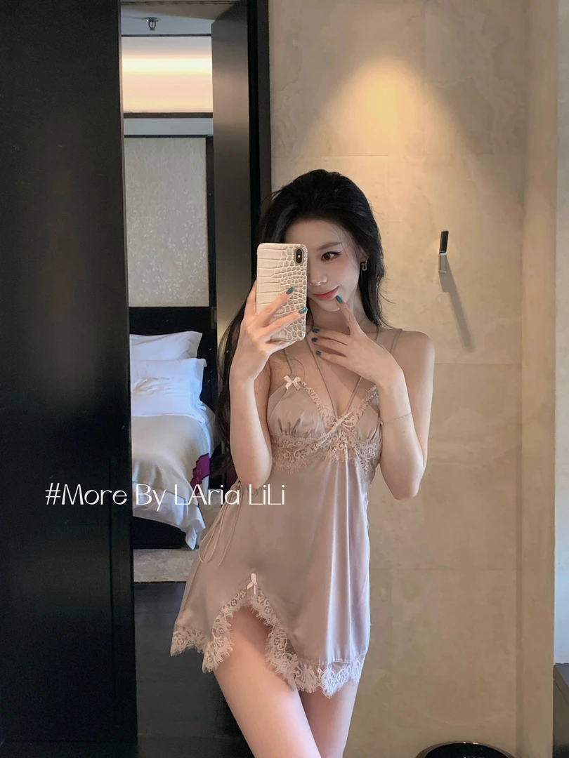 LiLi 裸粉娇妻 性感睡裙冰丝夏季2025新款纯欲睡衣女吊带家居服