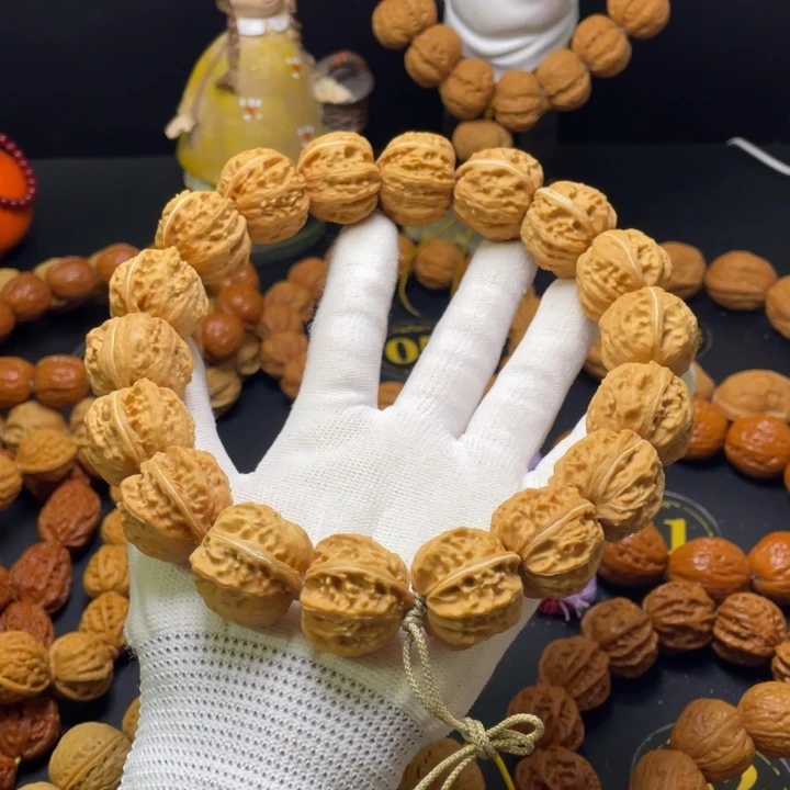 牧***人文玩核桃手串粗筋