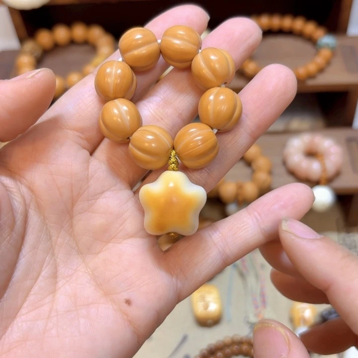 星月菩提吊坠猴头心竹手捻象牙果星星