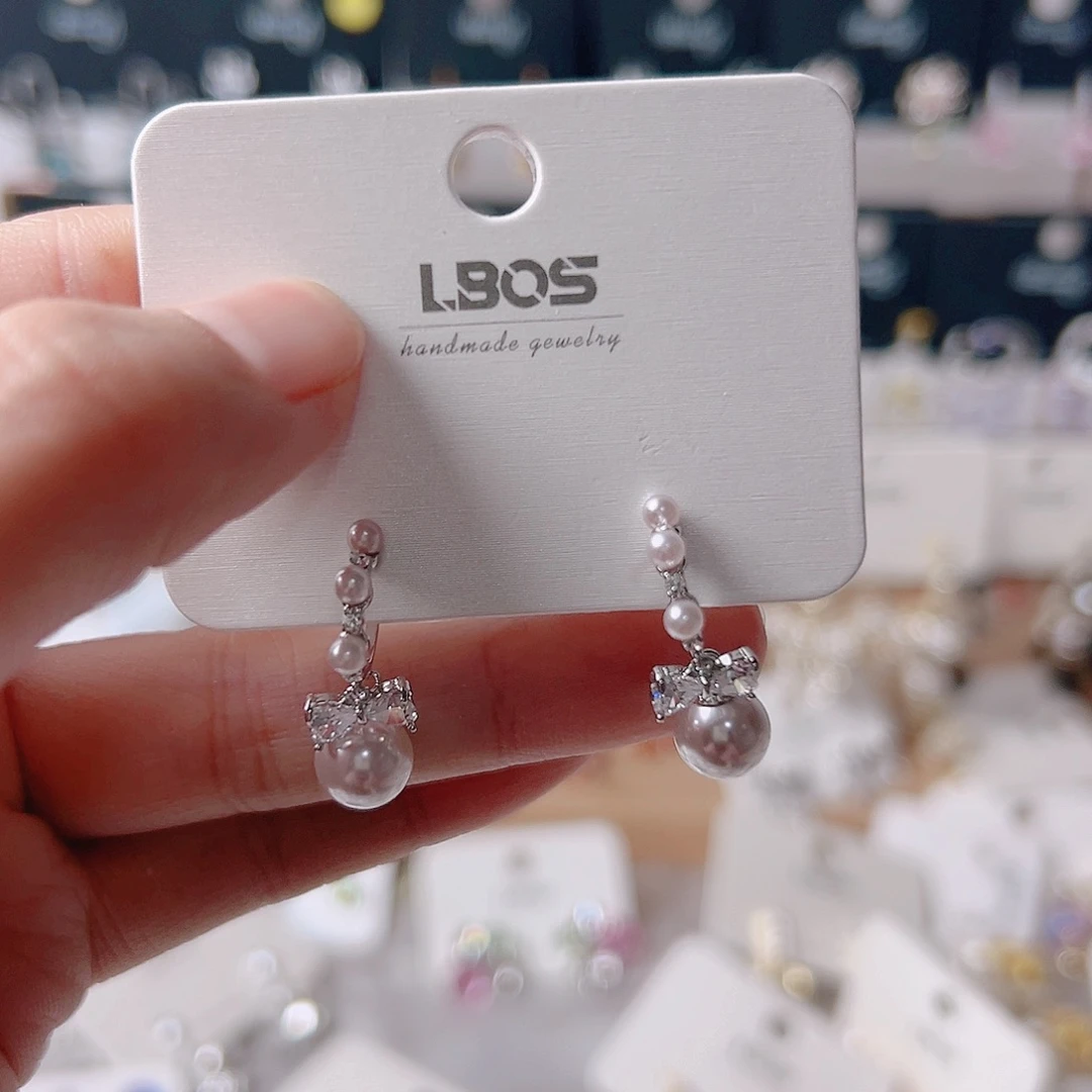 锆石纯铜合金耳环的