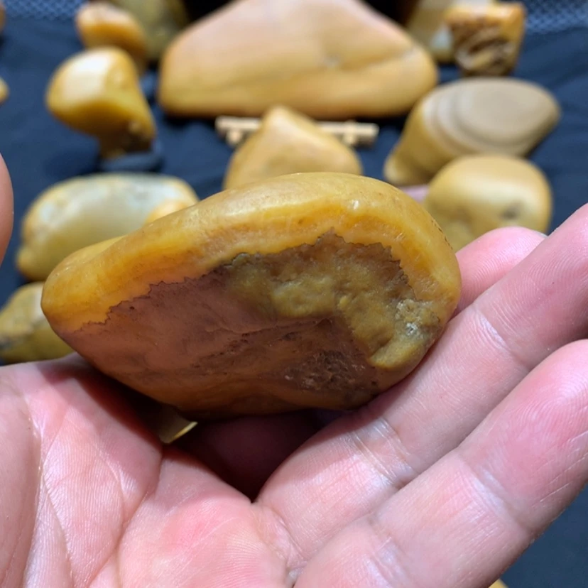 【闪购商品】石材黄腊石
