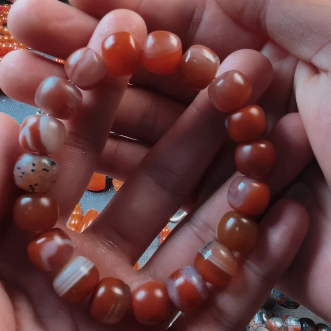 南红玛瑙手串未镶嵌