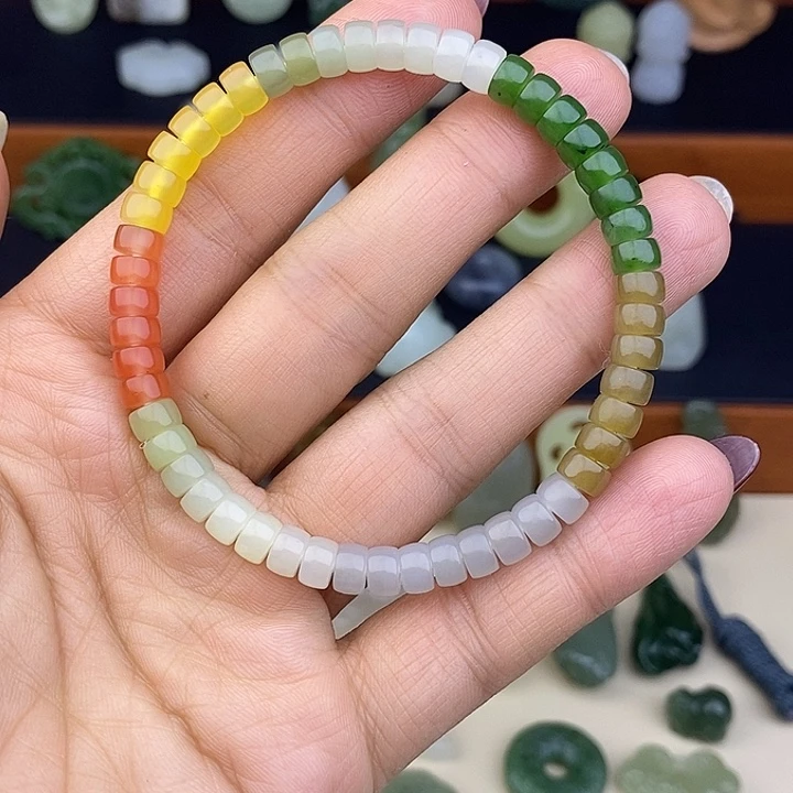 和田玉未镶嵌颈饰福利