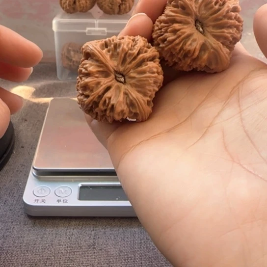 文玩核桃吊坠超核桃