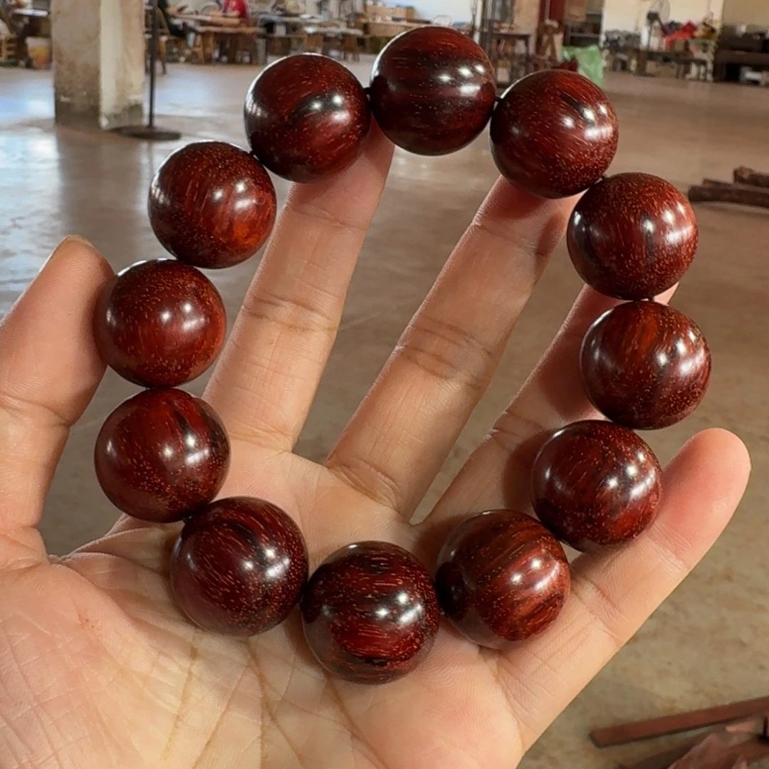 点***京檀香紫檀（小叶紫檀）