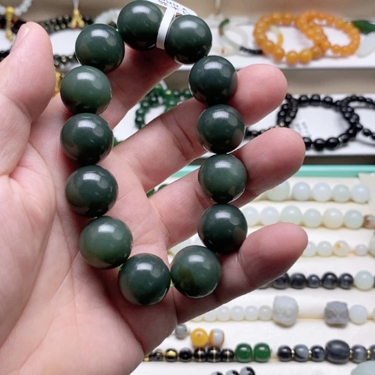 和田玉未镶嵌手链