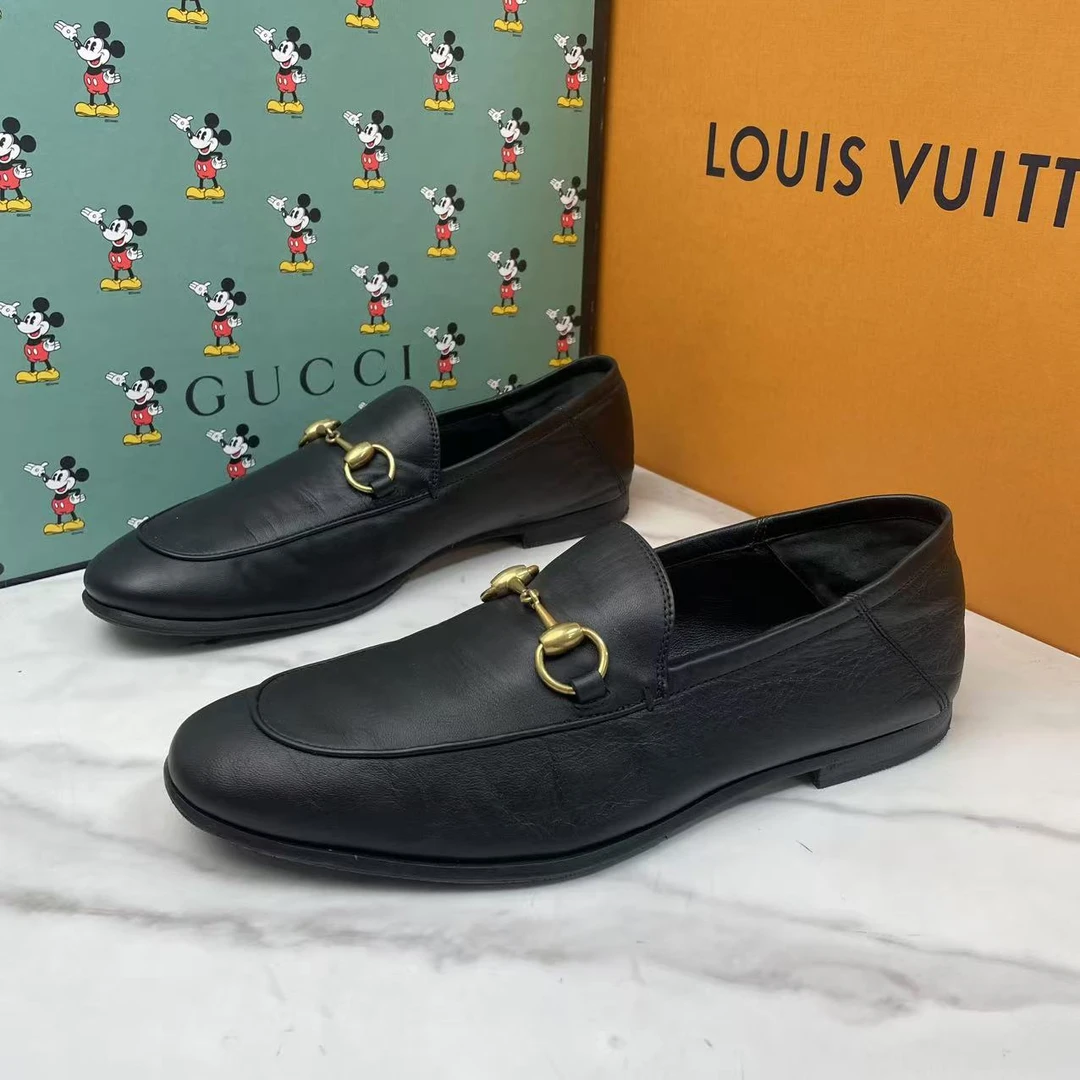 95新 GUCCI/古驰 黑色皮面金扣正装潮流百搭舒适经典乐福鞋/40码