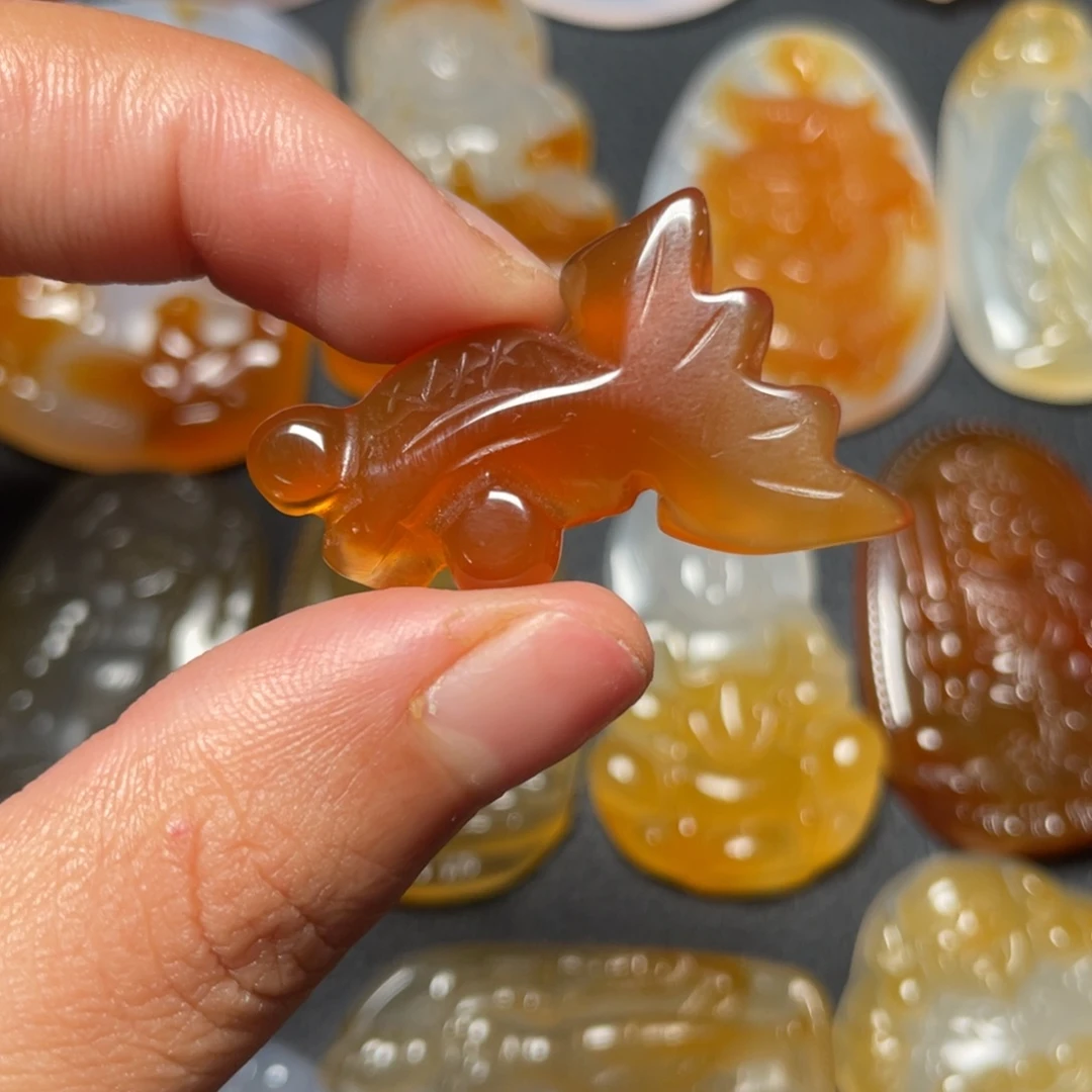 玛瑙/玉髓未镶嵌颈饰