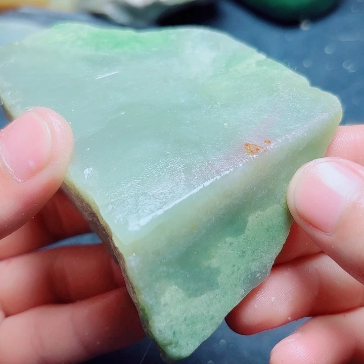 和田玉未镶嵌珠宝奇石