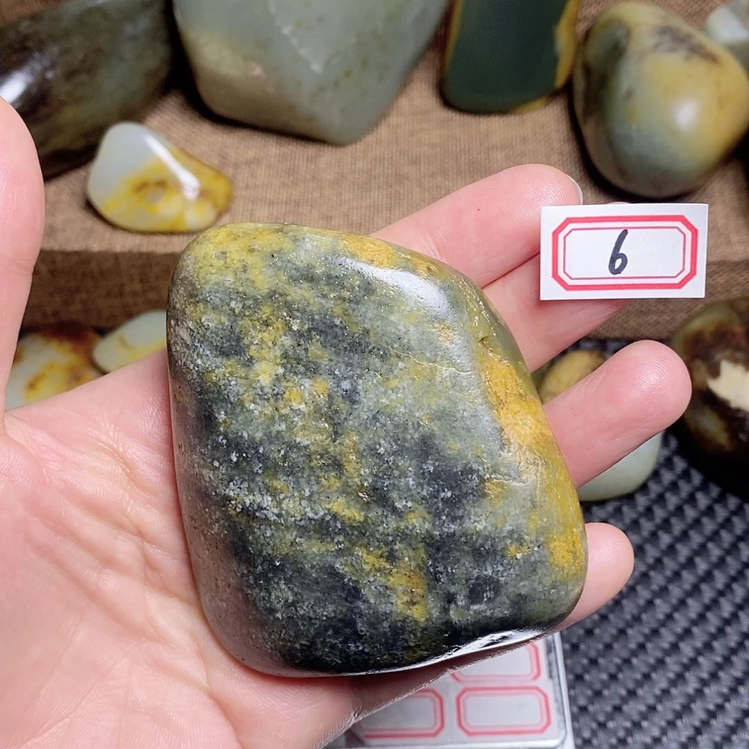 未镶嵌和田玉挂件6