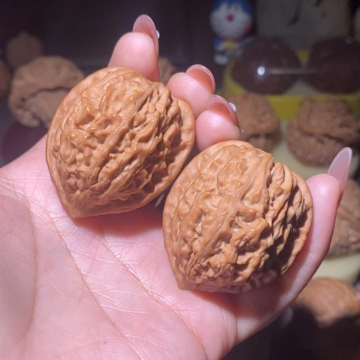 抽***T文玩核桃吊坠金牛36.5