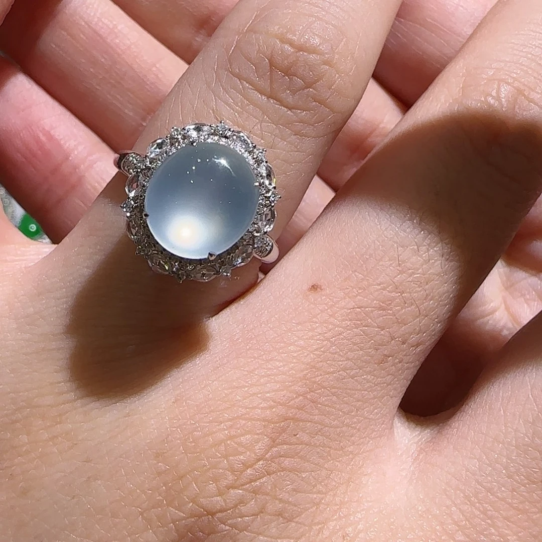 【闪购商品】18K金镶嵌戒指翡翠淼**咪天然A货翡翠