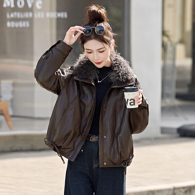 毛绒翻领拼接皮衣羽绒服女2025冬季新款高端气质90白鸭绒保暖外套