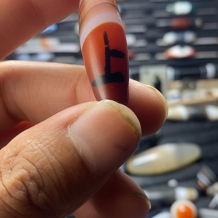 未镶嵌颈饰玛瑙/玉髓