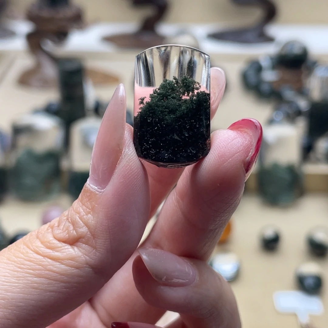 颈饰未镶嵌水晶绿幽灵吊坠