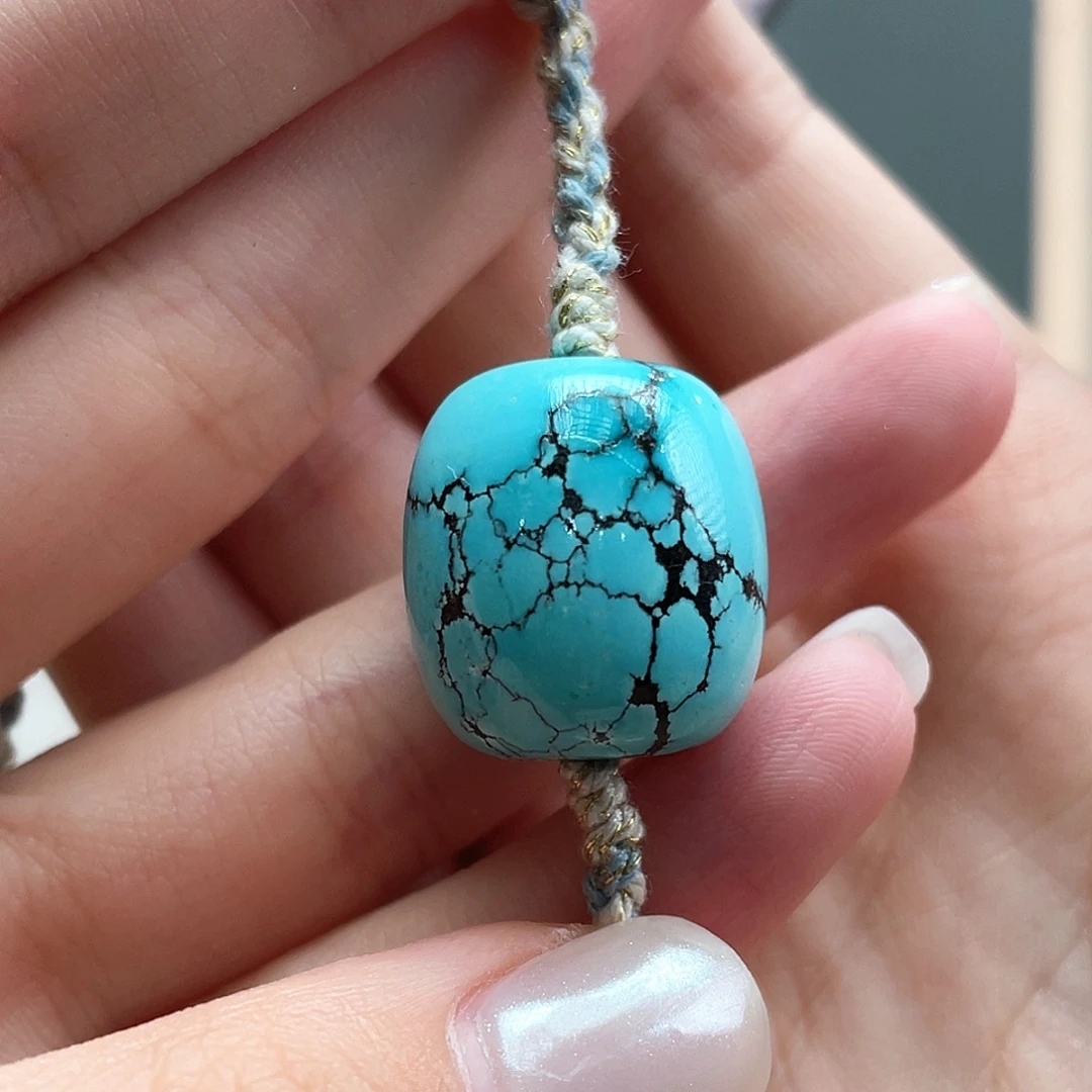 高****未镶嵌绿松石颈饰