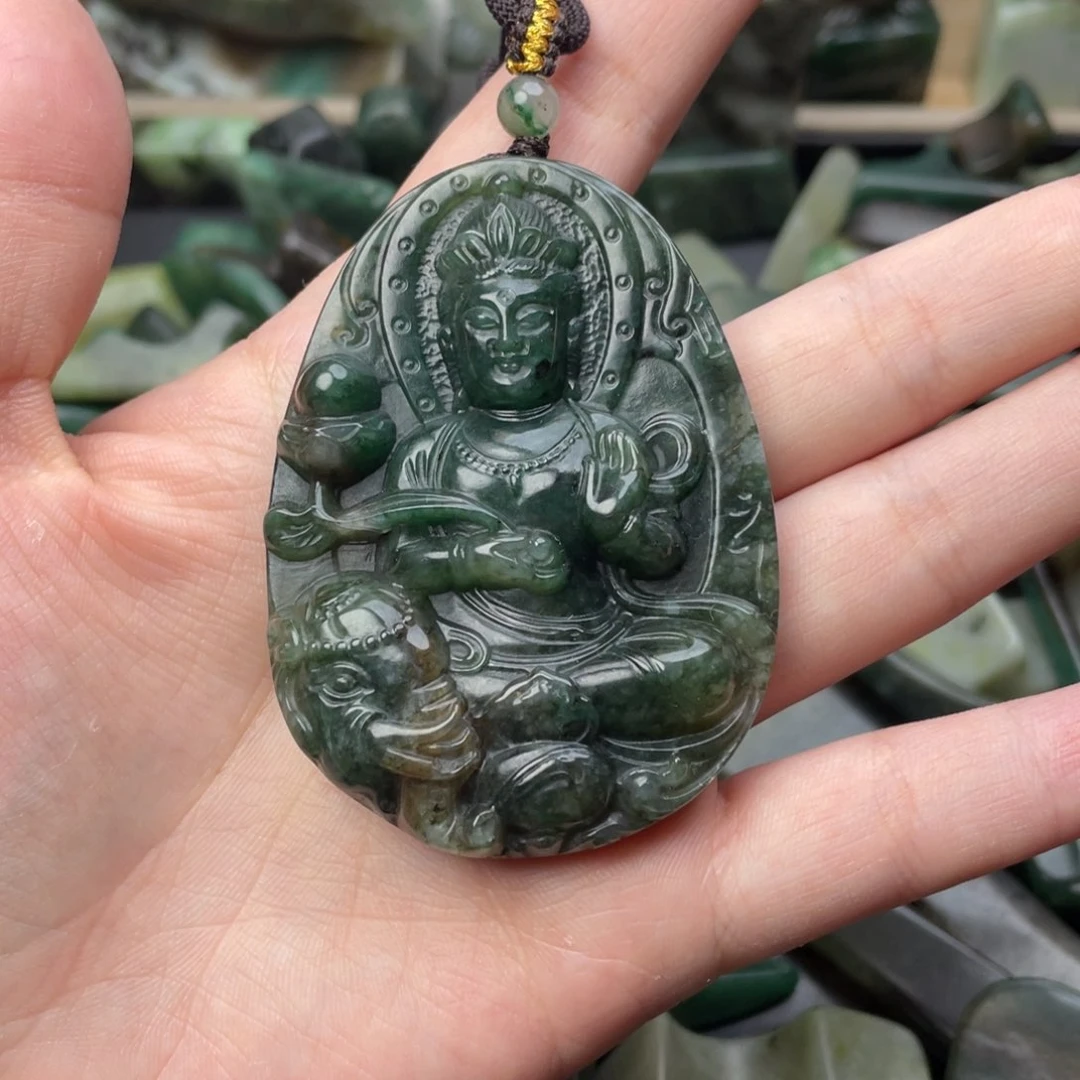 独山玉未镶嵌颈饰