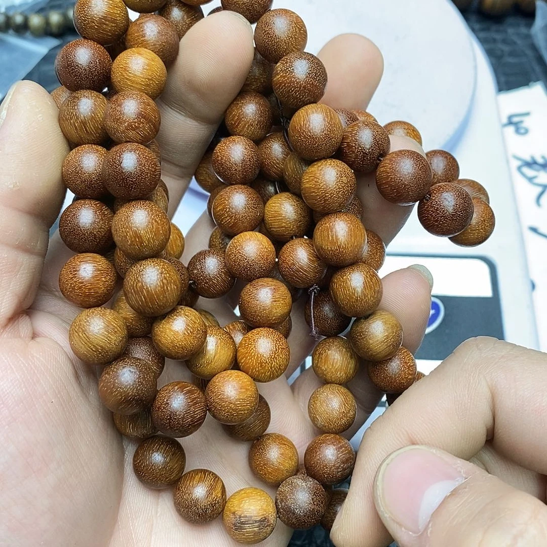 沉香碎屑沉香富森红土