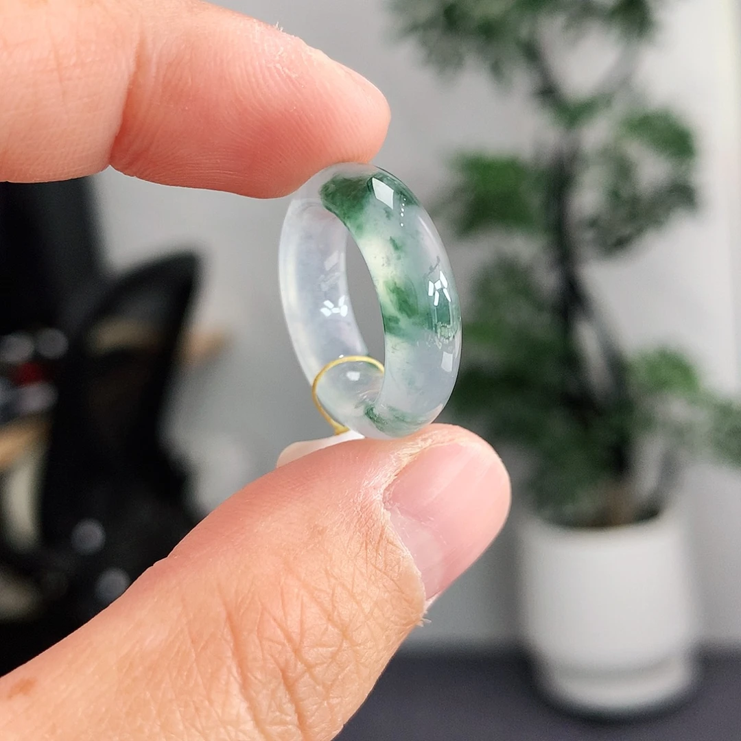 翡翠未镶嵌戒指8号