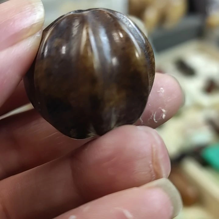 和田玉（糖玉）未镶嵌挂件