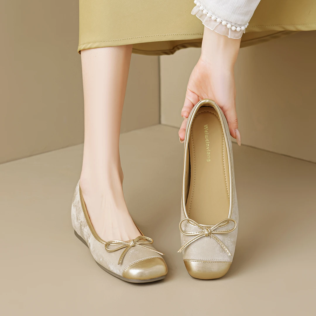 平底内增高一脚蹬单鞋女士平底鞋大码女鞋浅口时尚百搭软底单鞋