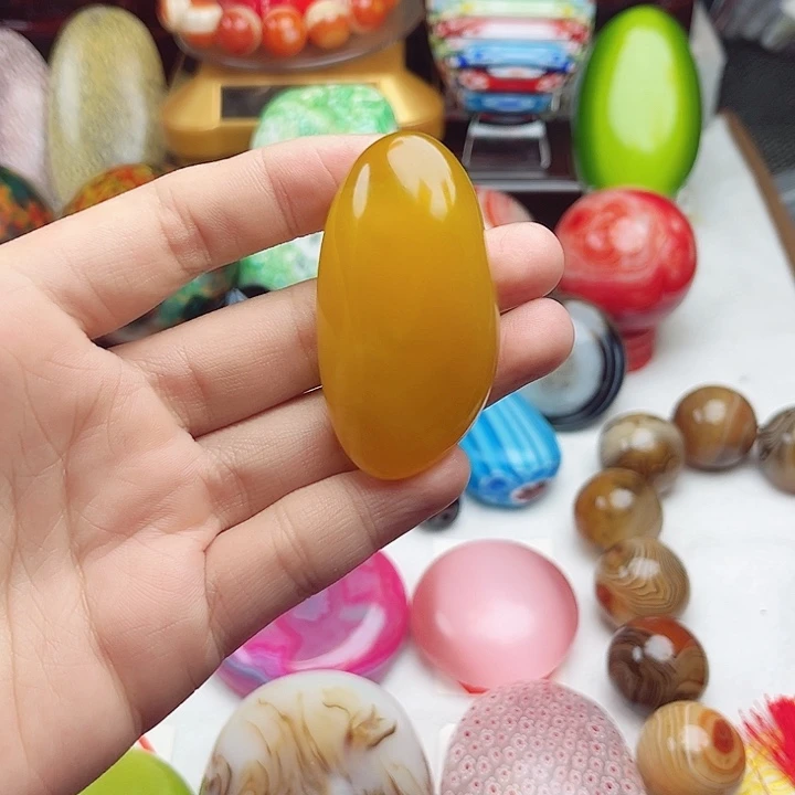 玛瑙/玉髓未镶嵌珠宝奇石