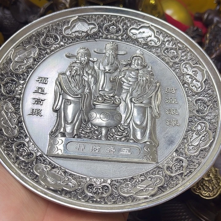 诚信经营精美铜器
