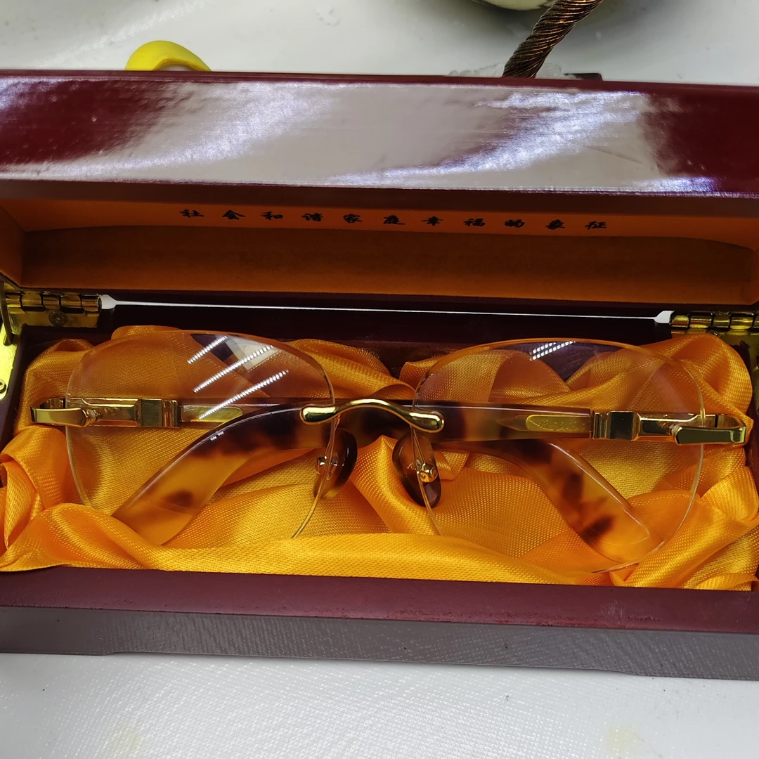 天然水晶石头眼镜四百弯竹叶青高清高透养眼润目气质时尚