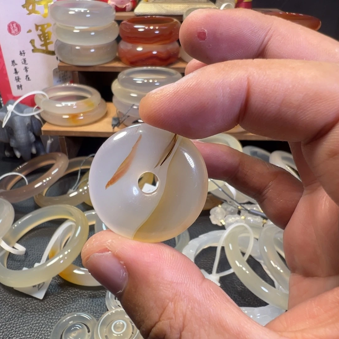 e***有手镯玛瑙/玉髓未镶嵌