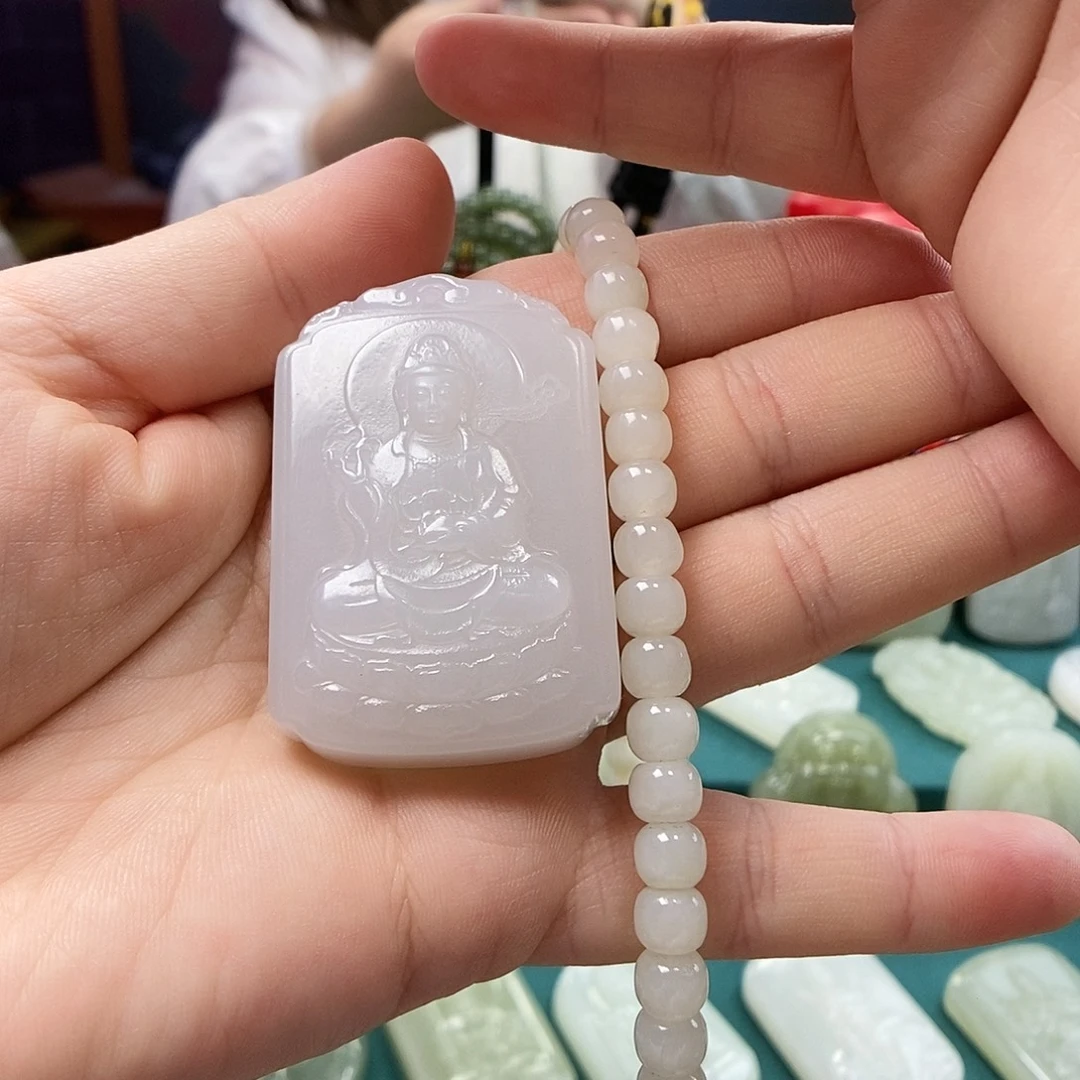 踏***实和田玉未镶嵌颈饰