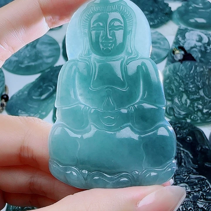 翡翠未镶嵌颈饰多样性发货天然的A货翡翠